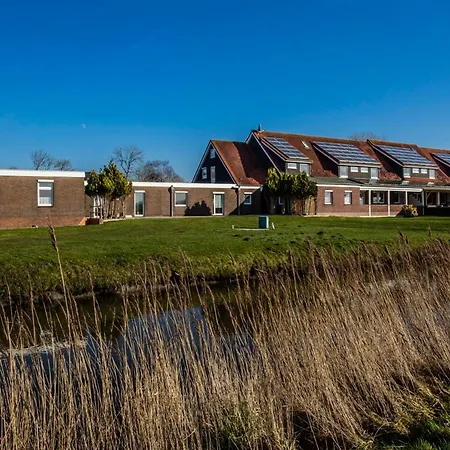 Logia Garni בית הארחה 3*